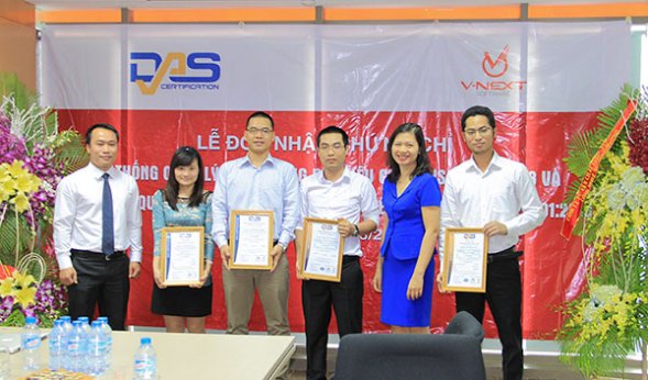 ヴィーネクストは ISO 9001:2008(QMS)、ISO/IEC 27001:2013(IMS)認証を取得